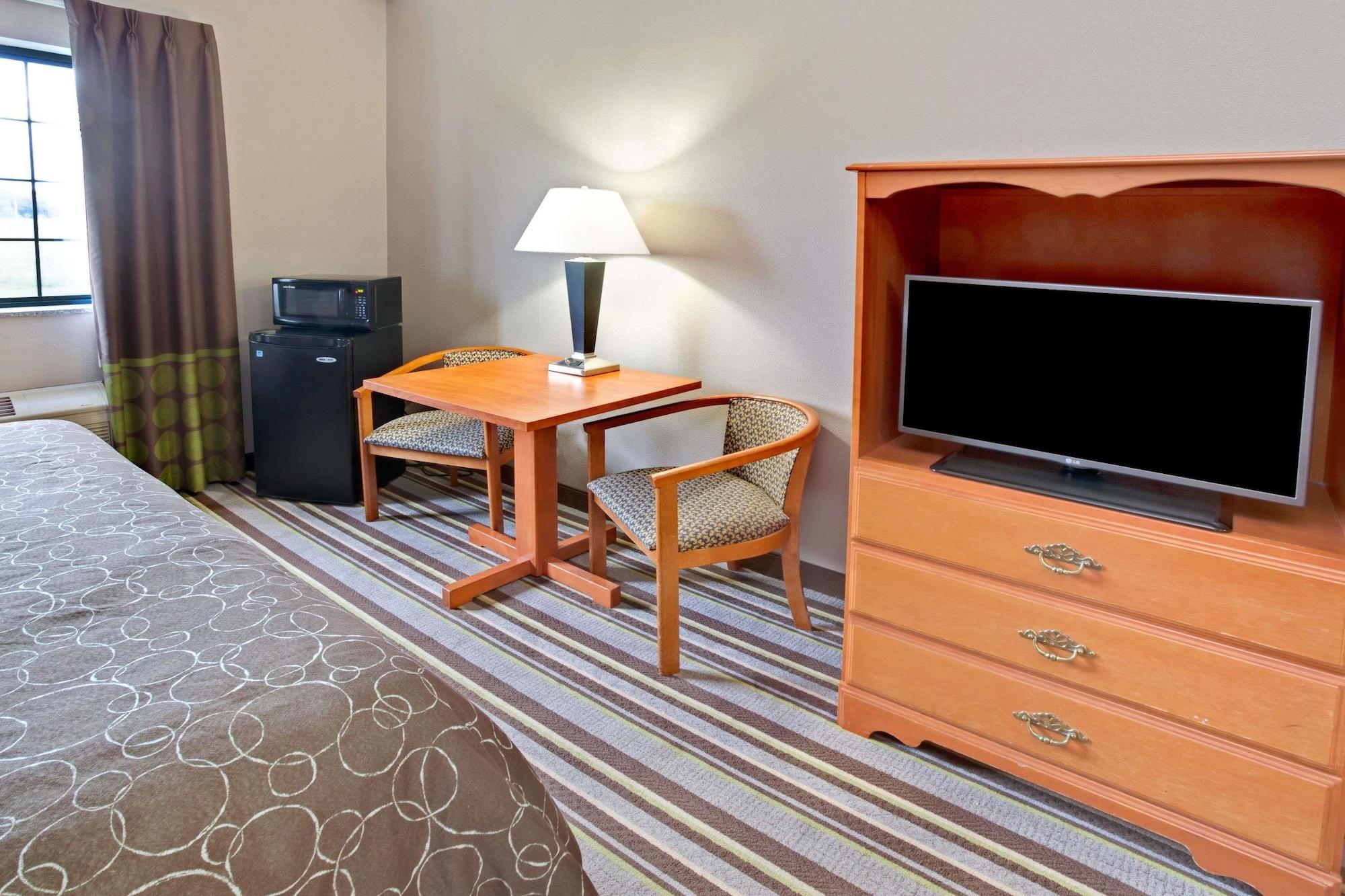 Super 8 By Wyndham South Bend Motel Bagian luar foto